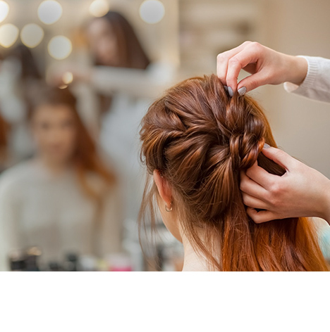 <p>Curso de</p>
<p>Cultura de Belleza</p>